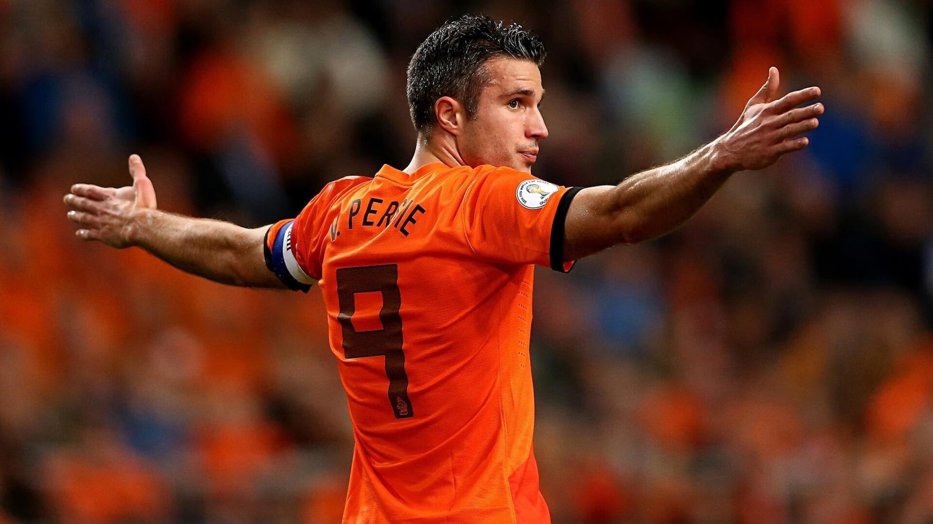 欧洲杯战术创新：阵型变换带来全场高潮，欧洲杯造型